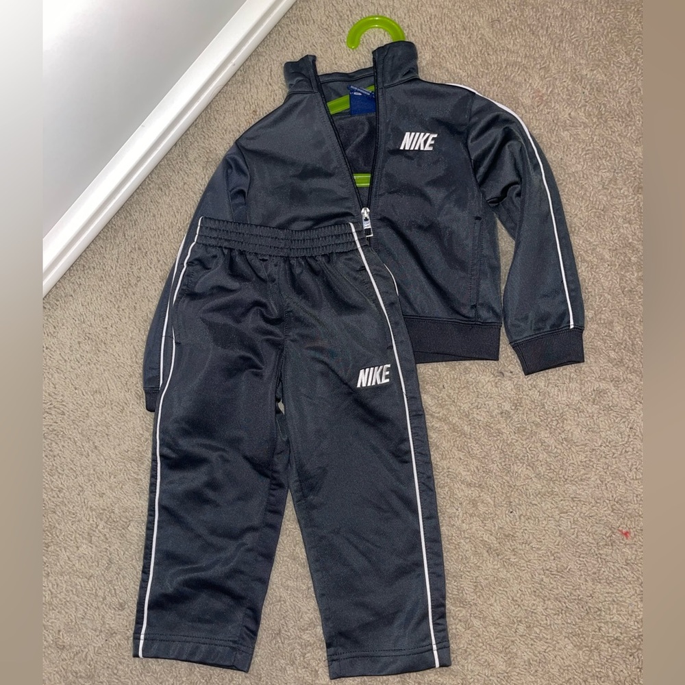 Kids Nike Set